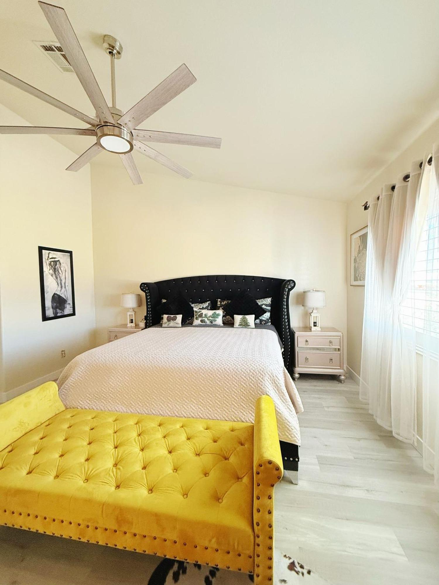 Fragrant Finnish Sauna & Cozy Pool With French 3Br Las Vegas Exterior photo